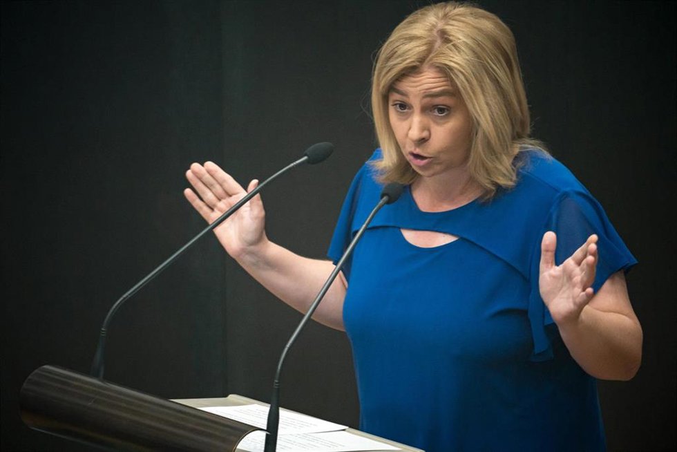 Archivo - La vicealcaldesa de Madrid, Inma Sanz, interviene durante un pleno del Ayuntamiento de Madrid