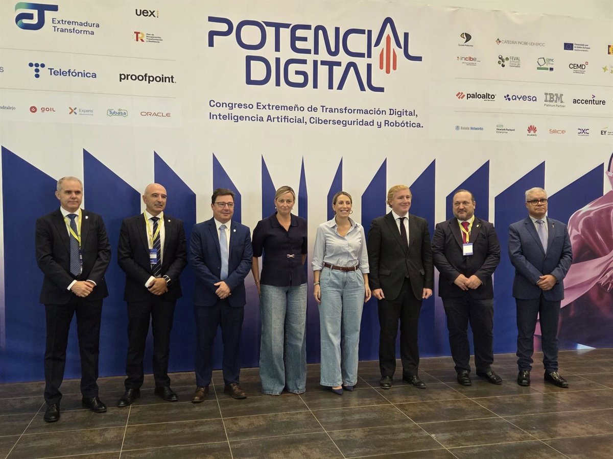 Guardiola sitúa a Extremadura en los  puestos de cabeza  de la cuarta revolución industrial tras dos años de gobierno