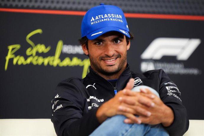 Archivo - El piloto español de F1 Carlos Sainz (Williams), en la rueda de prensa del GP de Bélgica 2025.
