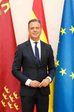 Archivo - El consejero Marcos Ortuño