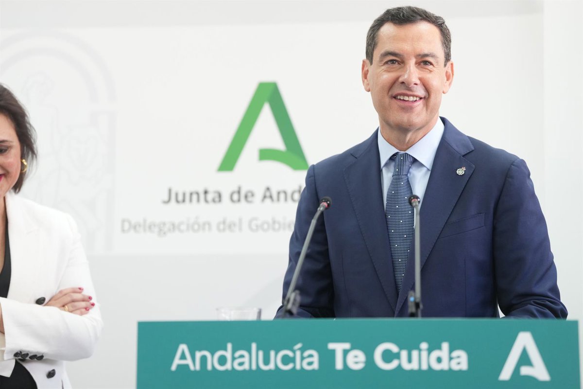 Moreno pide  no tirar por el suelo  el sistema sanitario público:  Puede tener carencias y errores pero funciona 