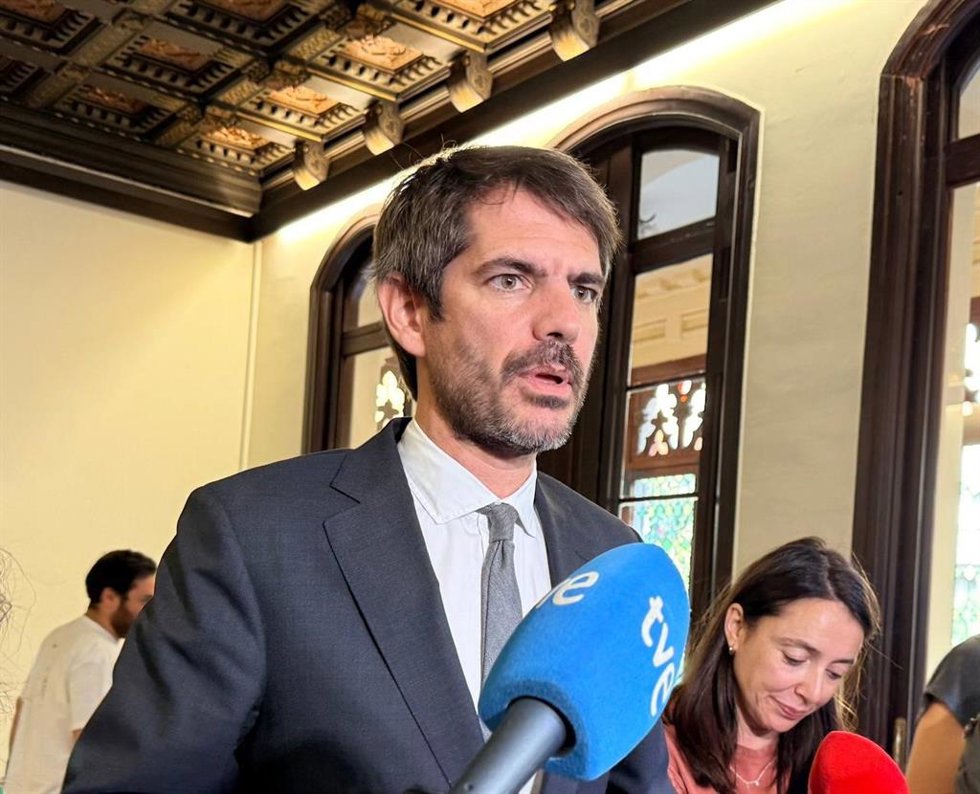 El ministro de Cultura, Ernest Urtasun, en declaraciones en la Delegación del Gobierno en Catalunya