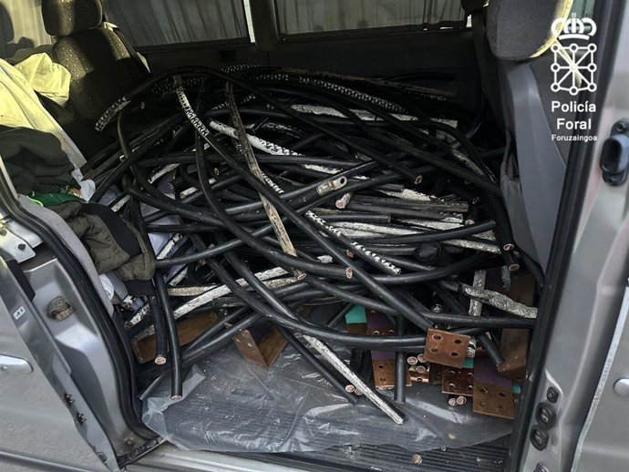 Material interceptado en el interior de la furgoneta