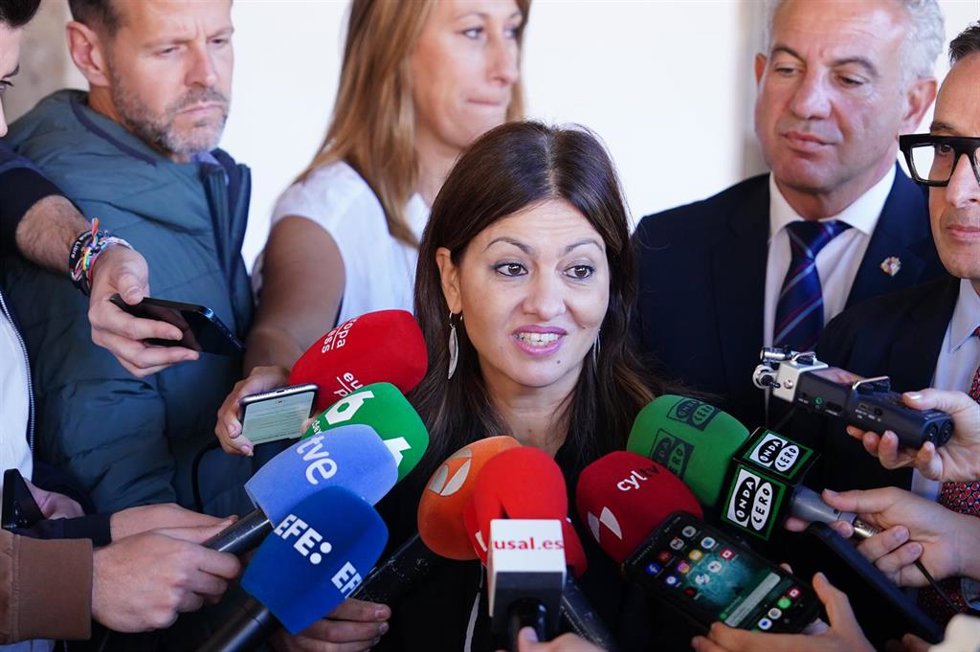 La ministra de Juventud e Infancia, Sira Rego, inaugura oficialmente el curso 2025/2026 de dos másteres de la Universidad de Salamanca.