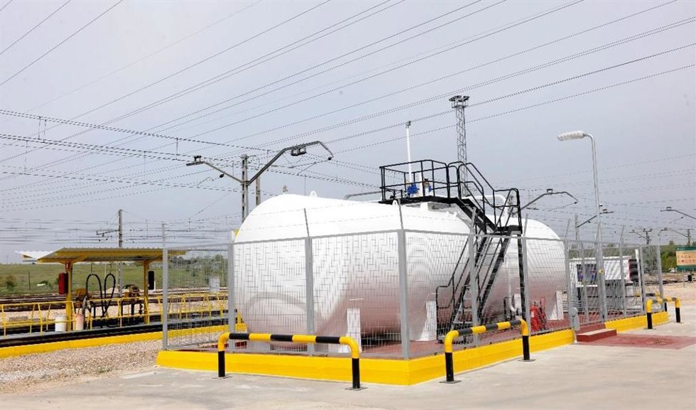 Adif adjudica la adquisición de combustible para el transporte ferroviario por 96,8 millones de euros