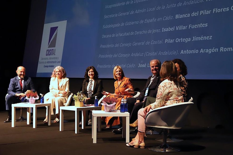 La alcaldesa de Jerez, María José García-Pelayo, en el Congreso Andaluz del Consejo de Colegios de Secretarios, Interventores y Tesoreros de Administración Local de Andalucía.