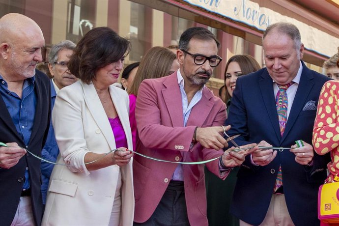 El delegado de Desarrollo Económico, Promoción y Empleo de la Diputación de Córdoba, Félix Romero, en la inauguración de Fuente Palmera de Boda.
