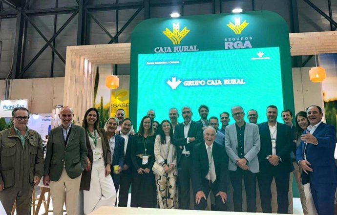 Encuentro de Caja Rural Granada en Fruit Attraction 2025