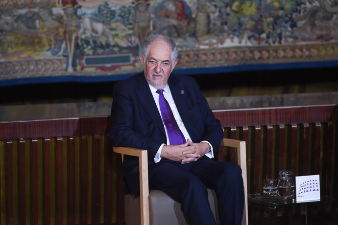 Archivo - El Presidente del Tribunal Constitucional, Cándido Conde-Pumpido Tourón; durante la celebración del Día de la Mujer, en la sede del Tribunal Constitucional, a 5 de marzo de 2025, en Madrid (España). El Tribunal Constitucional ha celebrado un act