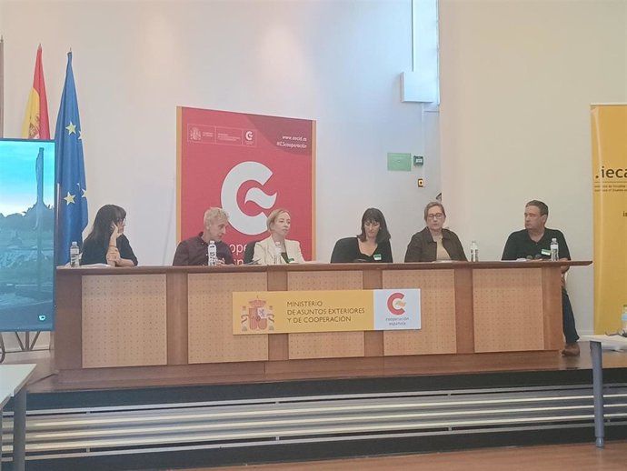 La directora general de la Agencia Asturiana de Cooperación, Beatriz Coto, en una jornada sobre acción humanitaria organizada por la Agencia Española de Cooperación Internacional para el Desarrollo (AECID) en Madrid.