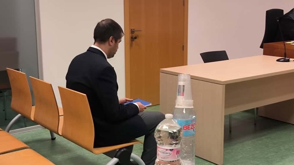 El acusado en el banquillo de la Audiencia Provincial
