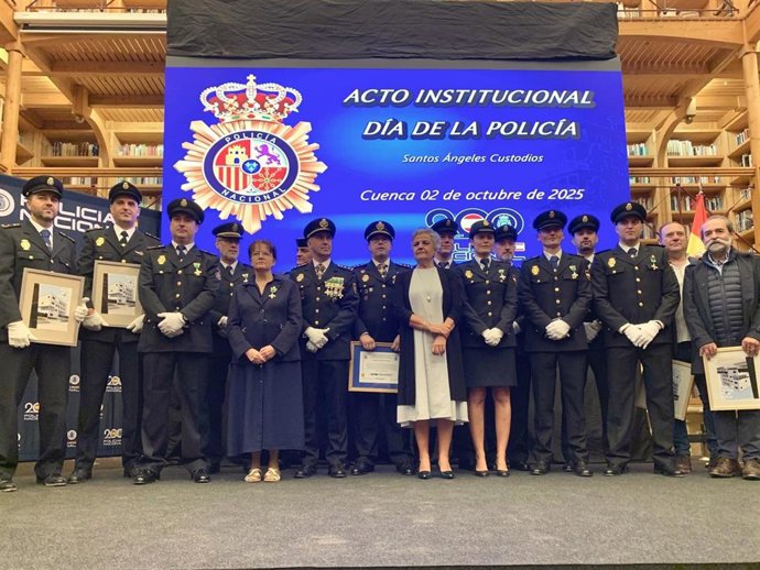 Ángeles Custodios, patrón de la Policía Nacional.
