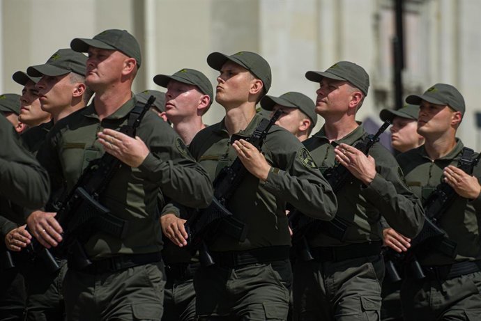 Archivo - Imagen de archivo de militares de Lituania.