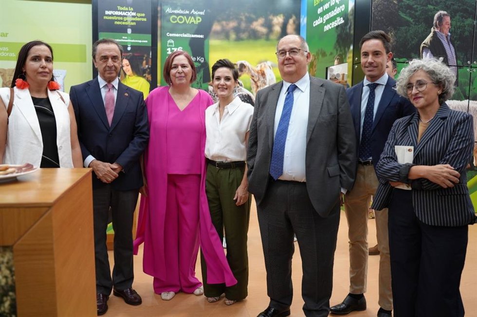 Autoridades en la inauguración de la Feria de Zafra