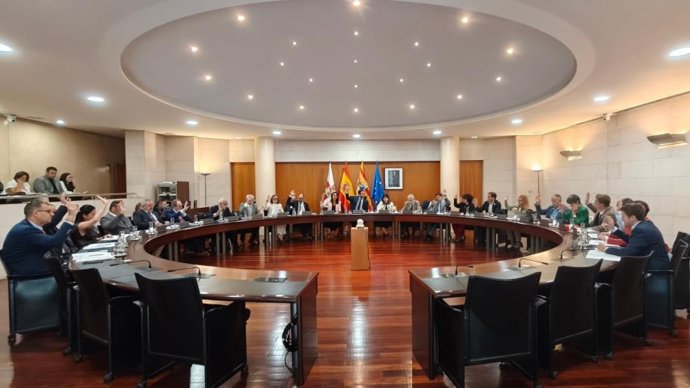 Pleno de la Diputación de Huesca.