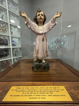 Escultura donada a l'Ajuntament de Sueca