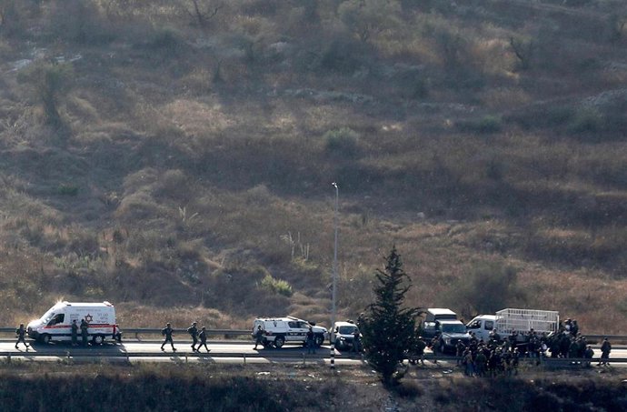 Imagen de archivo de servicios de emergencias de Israel tras un ataque armado en Cisjordania