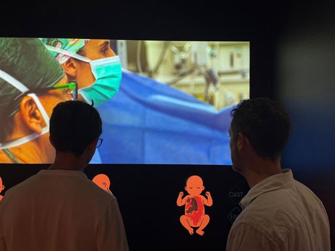 Exposición inmersiva por el 80 aniversario del Vall d'Hebron en el Palau Robert de Barcelona.