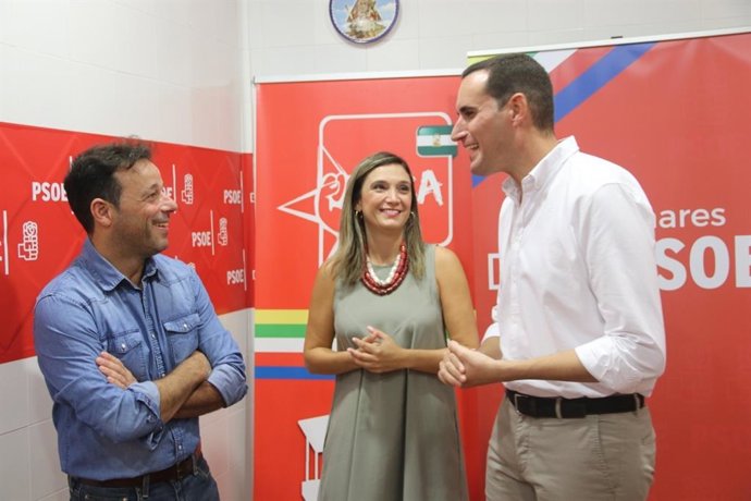 La vicesecretaria general del PSOE-A y portavoz del Grupo Socialista en el Parlamento, María Márquez, en el acto de apertura oficial de la Casa del Pueblo de Linares.