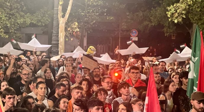 Manifestación en apoyo a la Flotilla de la Libertad en Granada.