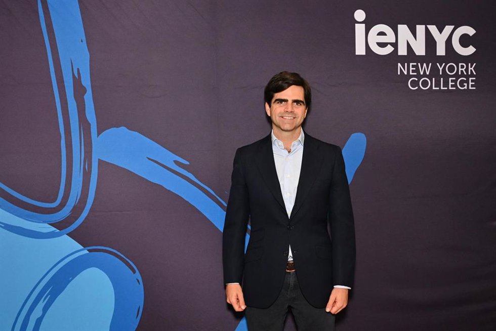 El CEO de IE University, Diego del Alcázar, en el IE New York College