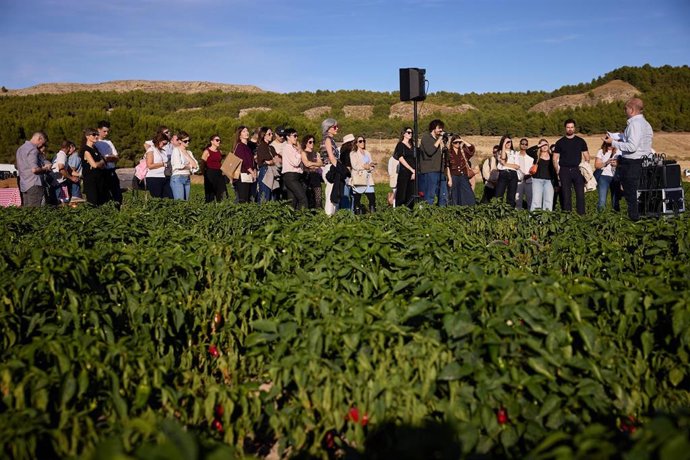 Evento turístico gastronómico sobre pimiento del piquillo de Lodosa con Rebeca Esnaola, consejera de Cultura, Deporte y Turismo.