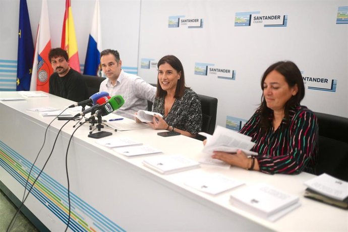 Presentación del libro 'Turismo de cine en Santander'