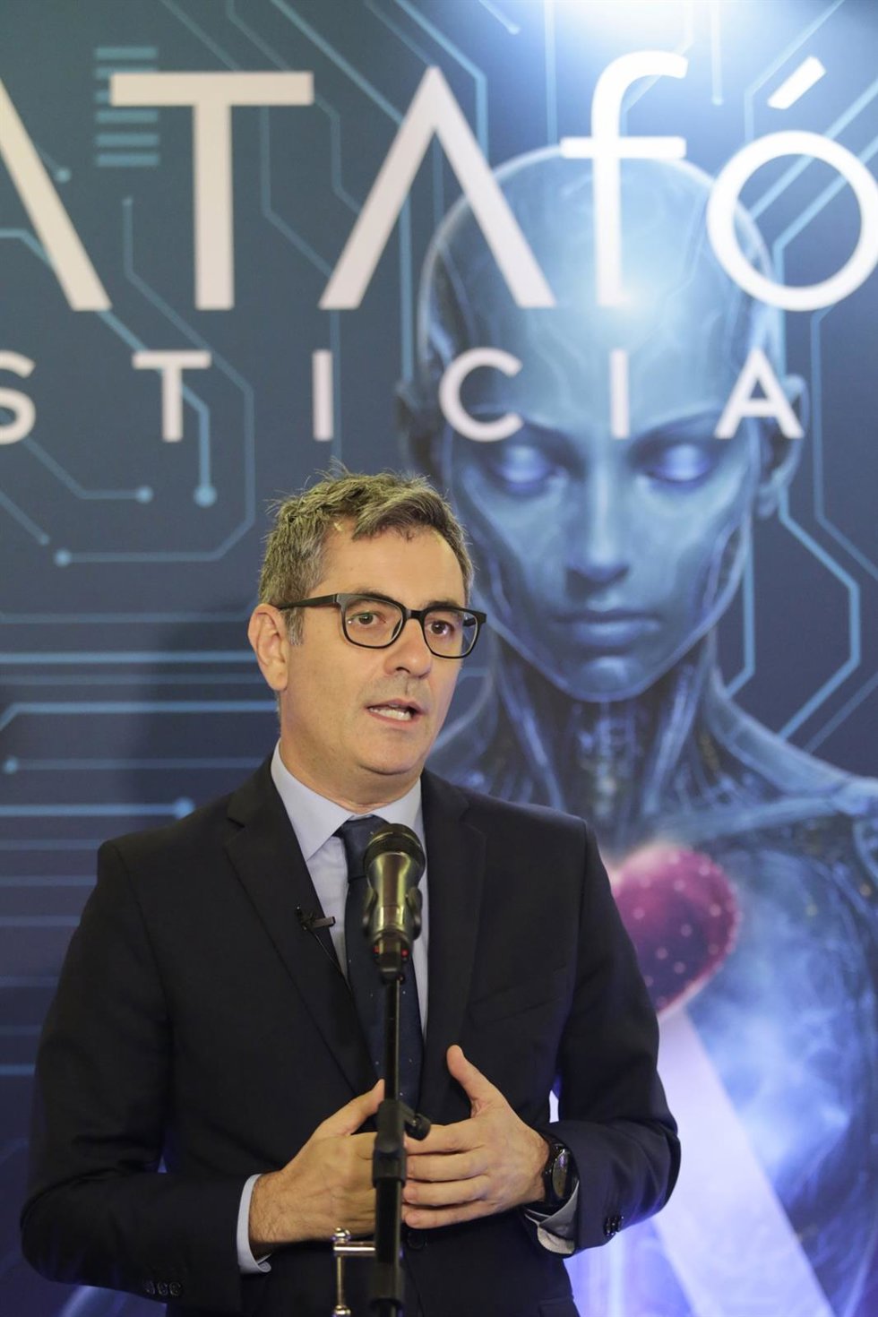 El ministro de Presidencia, Justicia y Relaciones con las Cortes, Félix Bolaños, preside el acto de clausura del DATAfórum Justicia 2025, en el Auditorio de León.