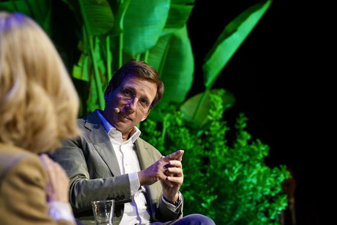 El alcalde de Madrid, José Luis Martínez Almeida, durante Greencities Urban Intelligence & Smart Mobility en Espacio Urban Arena