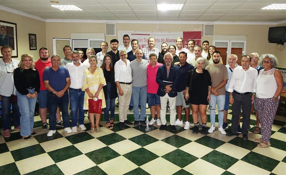 Con la constitución de este comité comarcal de Antequera, el PSOE de Málaga da el primer paso en un proceso que continuará en otras zonas de la provincia con el objetivo de fortalecer la acción polític