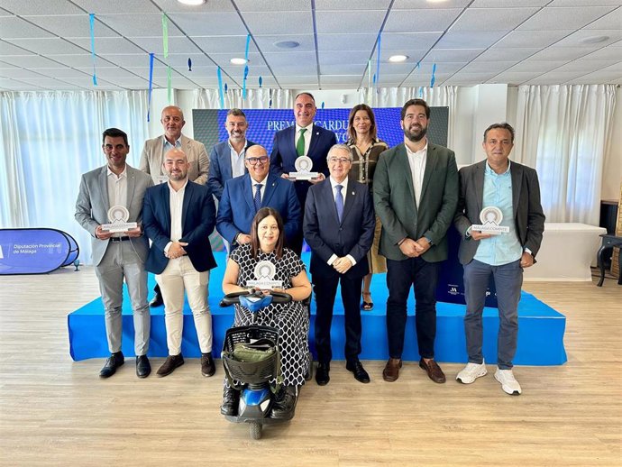 La Diputación reconoce a los clubes CAB Estepona, AMIVEL, Juventud Torremolinos CF, Ciclista Al-Ándalus y Unicaja Baloncesto en la primera edición de los Premios Cardumen Deportivo