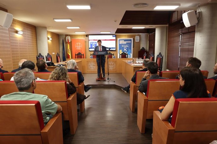 El presidente del Tribunal Superior de Justicia de la Región de Murcia (TSJMU), Manuel Luna, en el acto de inauguración