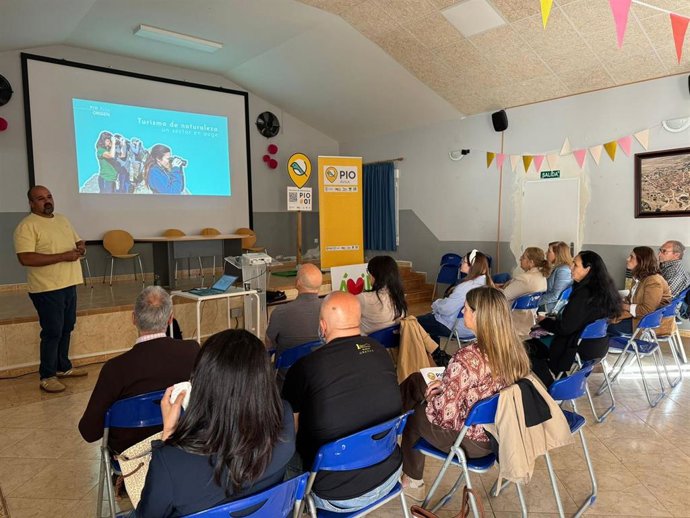 Jornada sobre el programa PIO de la Diputación de Ávila celebradi en Muñogalindo.