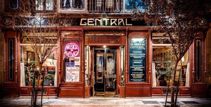 Archivo - Fachada del Café Central, en Madrid