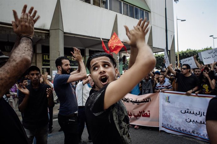 Archivo - Una manifestación en Rabat contra el Gobierno en una imagen de archivo