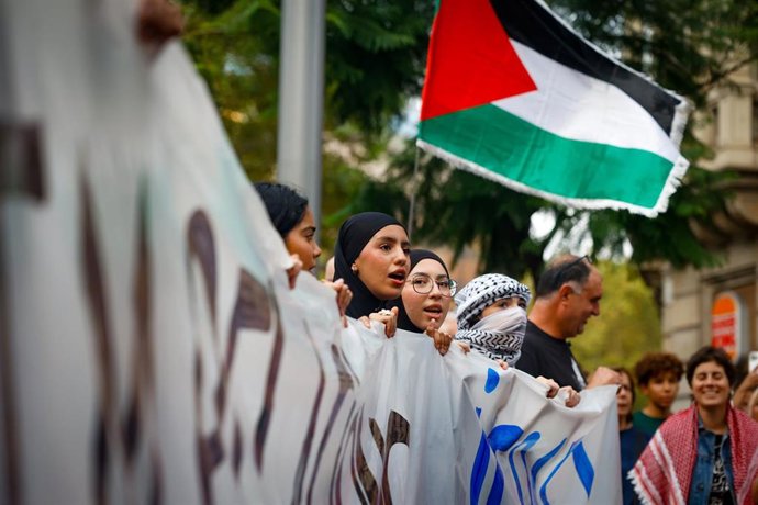 Manifestantes en Barcelona en favor de Palestina.