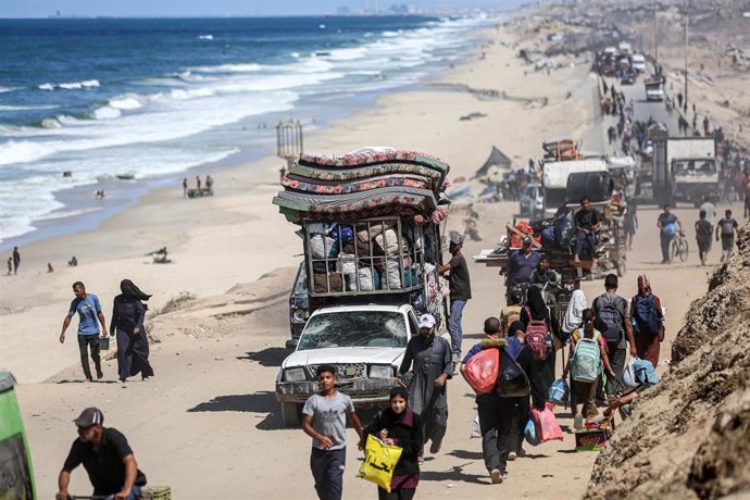 Palestinos huyen de las zonas señaladas por Israel