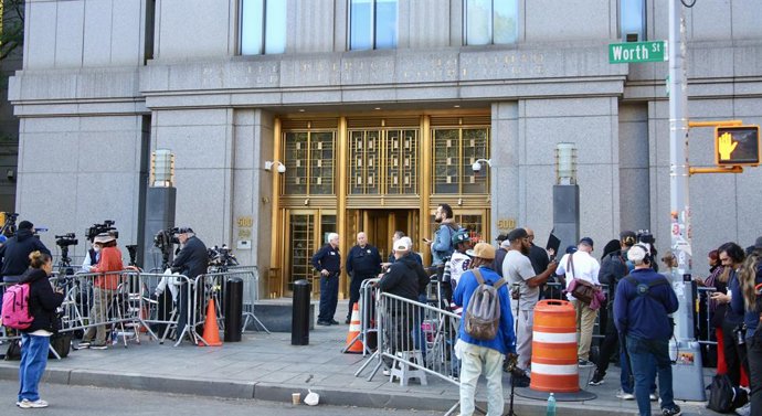 October 3, 2025, New York City, New York: (NEW) Sean Ãâ“DiddyÃâÂ  Combs Sentencing on guilty of Racketeering Conspiracy. October 3, 2025, New York, USA: Sean Ãâ“DiddyÃâÂ  Combs is to be sentenced on Friday (3) by Judge Arun Subramanian on 2 