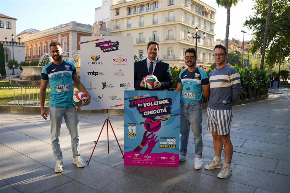 El Ayuntamiento de Sevilla apoya el I Torneo de Voleibol LGTBIQ+, organizado por el club deportivo Chicotá.