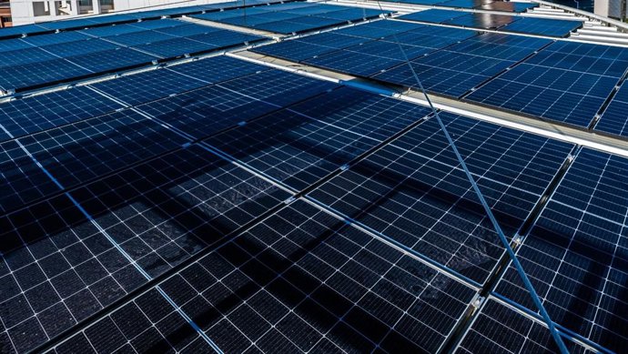 Placas fotovoltaicas.