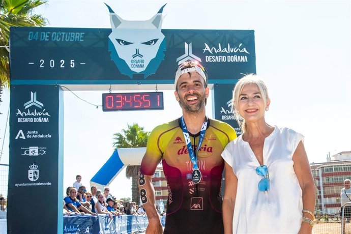 La consejera de Cultura y Deporte, Patricia del Pozo, en la XV edición del Andalucía Desafío Doñana.