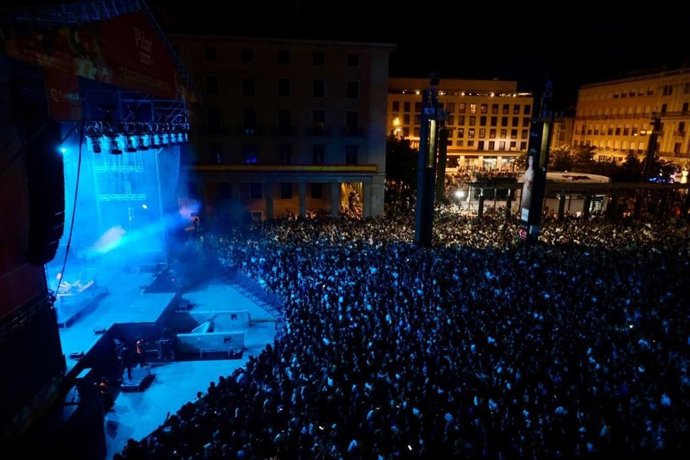 Concierto del Padre Guilherme este viernes en la plaza del Pilar de Zaragoza.