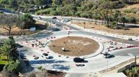 Comienzan los trabajos de asfaltado del cruce entre la carretera de Istán y la antigua N-340 en Marbella