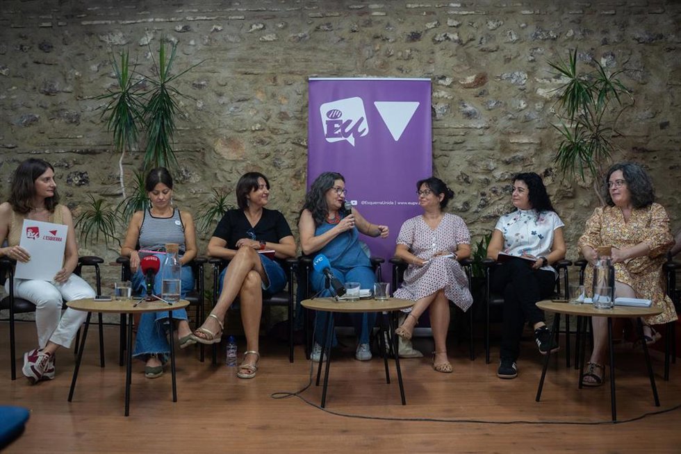 Seminario Feminismo para avanzar en derechos y hacer país, en la central de EUPV, a 4 de octubre de 2025, en Valncia