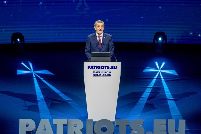 Archivo - El diputado del Parlamento de la República Checa, Andrej Babi, interviene durante la cumbre ‘Patriots’, en Hotel Marriott Auditorium, a 8 de febrero de 2025, en Madrid (España). Vox ha organizado en Madrid una cumbre de ‘Patriots’, formación qu