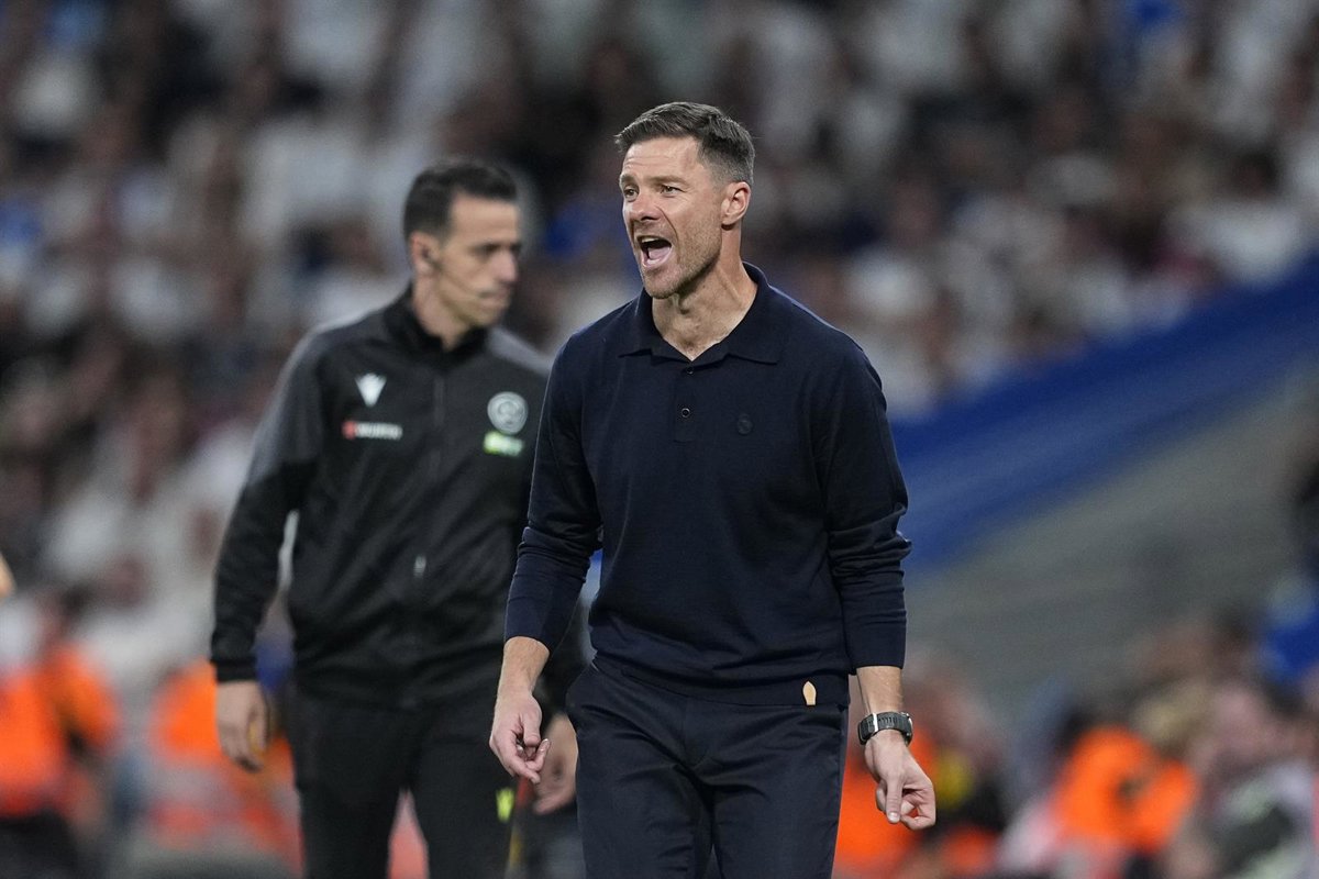 Xabi Alonso:  Me gusta cuando veo a Vinícius sonreír 