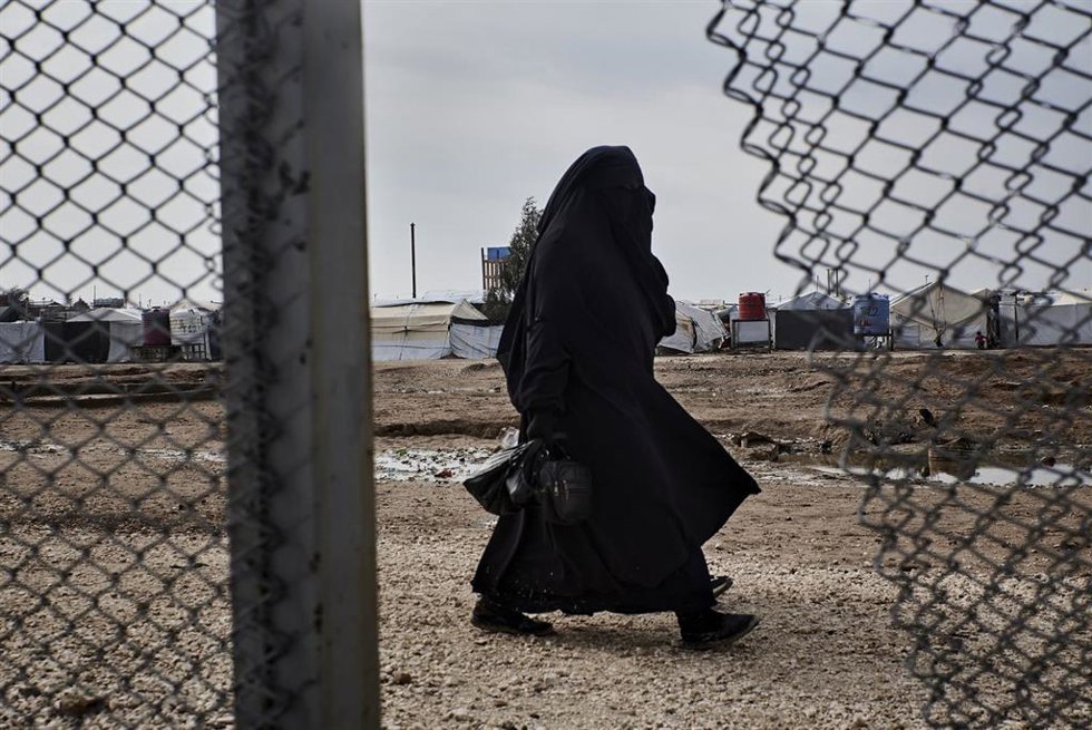 Archivo - Mujeres en el campamento de refugiados de Al Hol, en el noreste de Siria