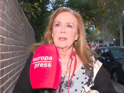 Fedra Lorente recuerda a su marido: "Estoy deshecha porque hace diez días  de su muerte"