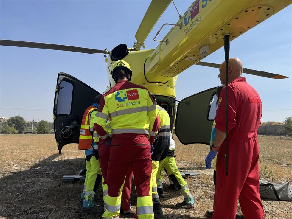 Archivo - Helicóptero del Summa 112