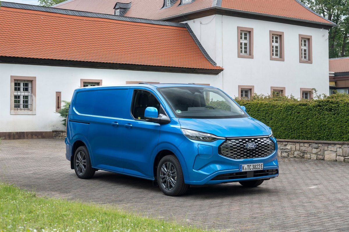 Las ventas de coches usados caen un 0,3% en Asturias, pero el alza de las furgonetas impulsa el mercado un 1,5%